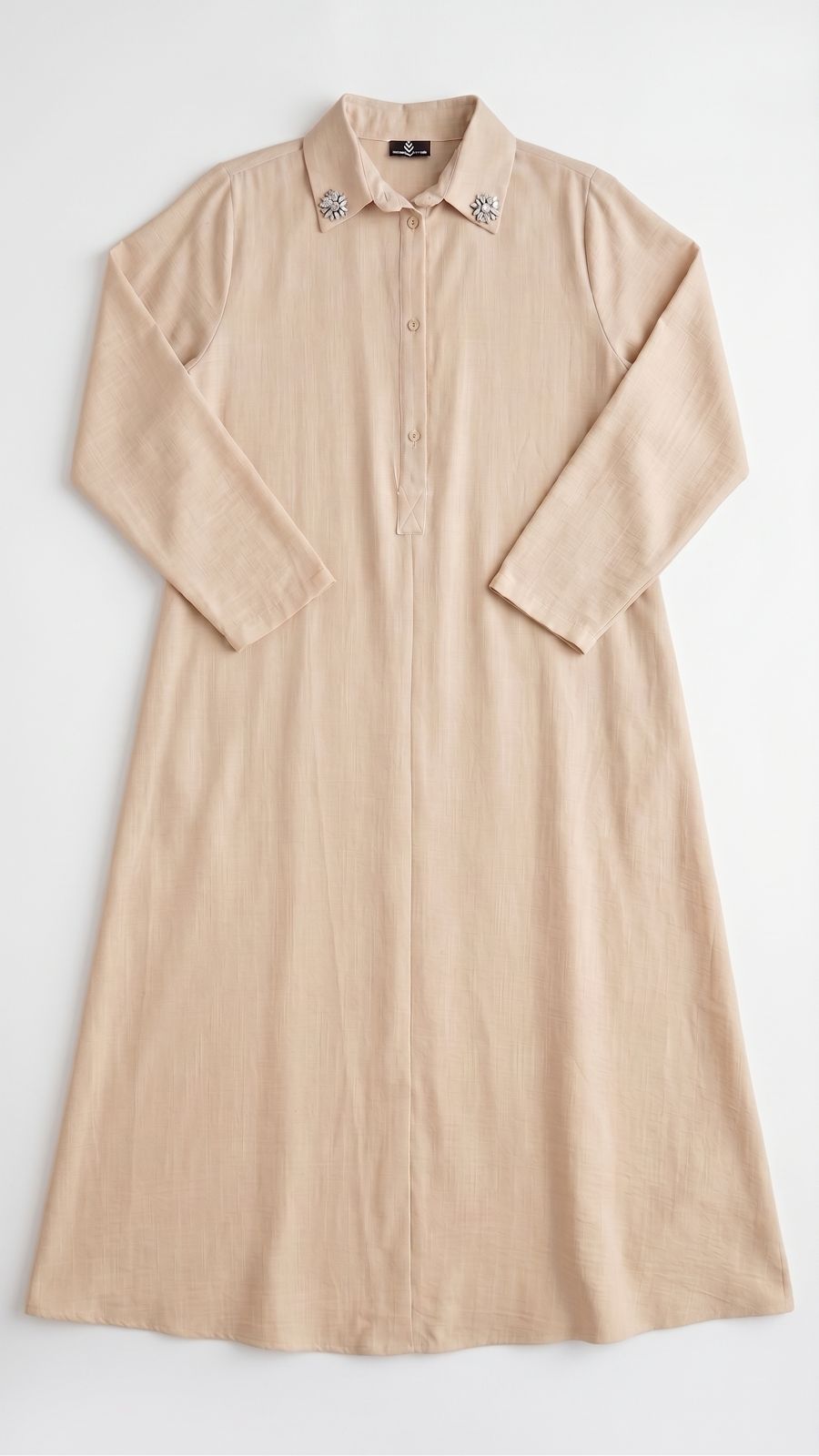 1719476.jpg linen dress with rhinestones on the collar - Image 1